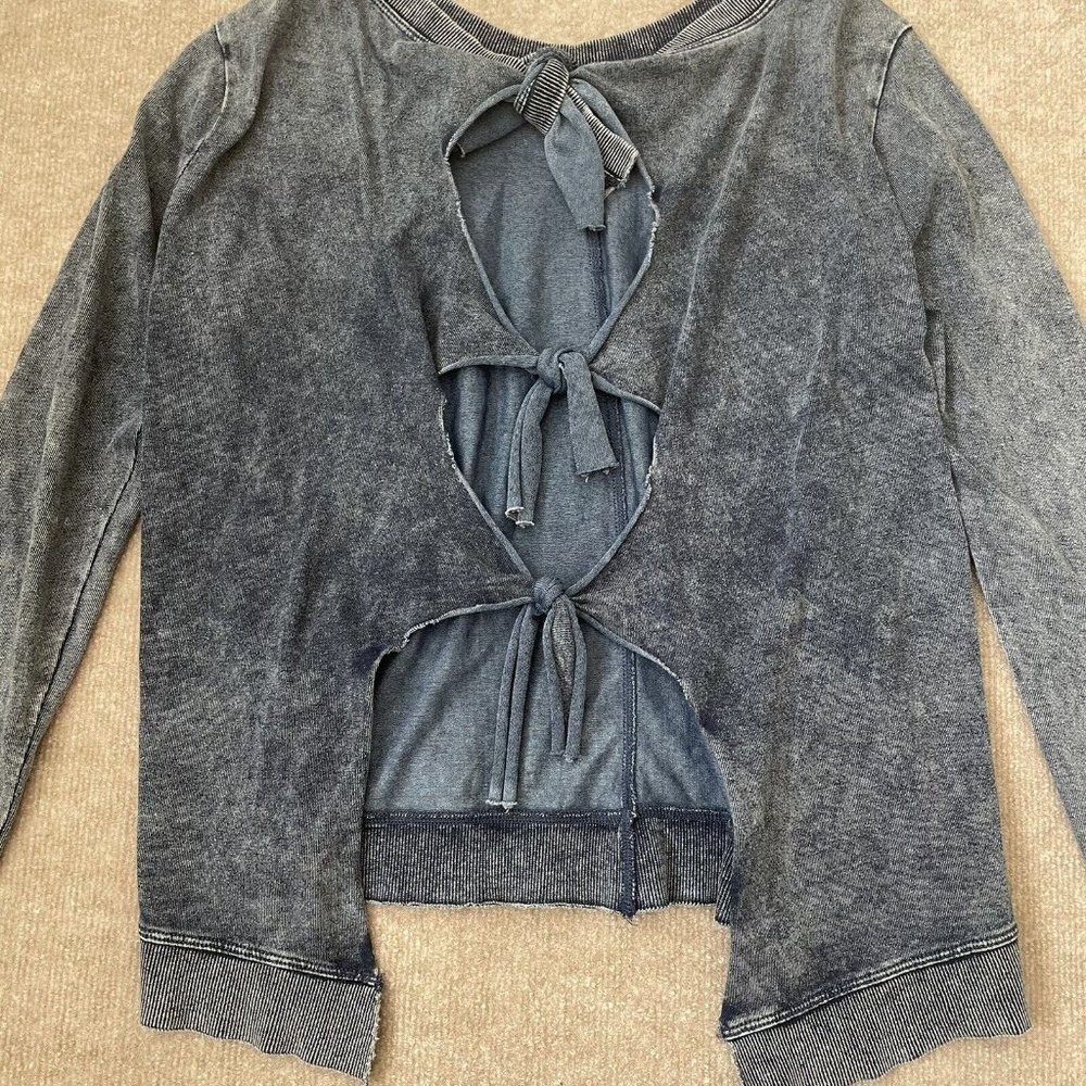 Dylan Sweatshirt Womens Small Blue Tie Back Pullover Sweater Boho 90s Y2K - Picture 7 of 8